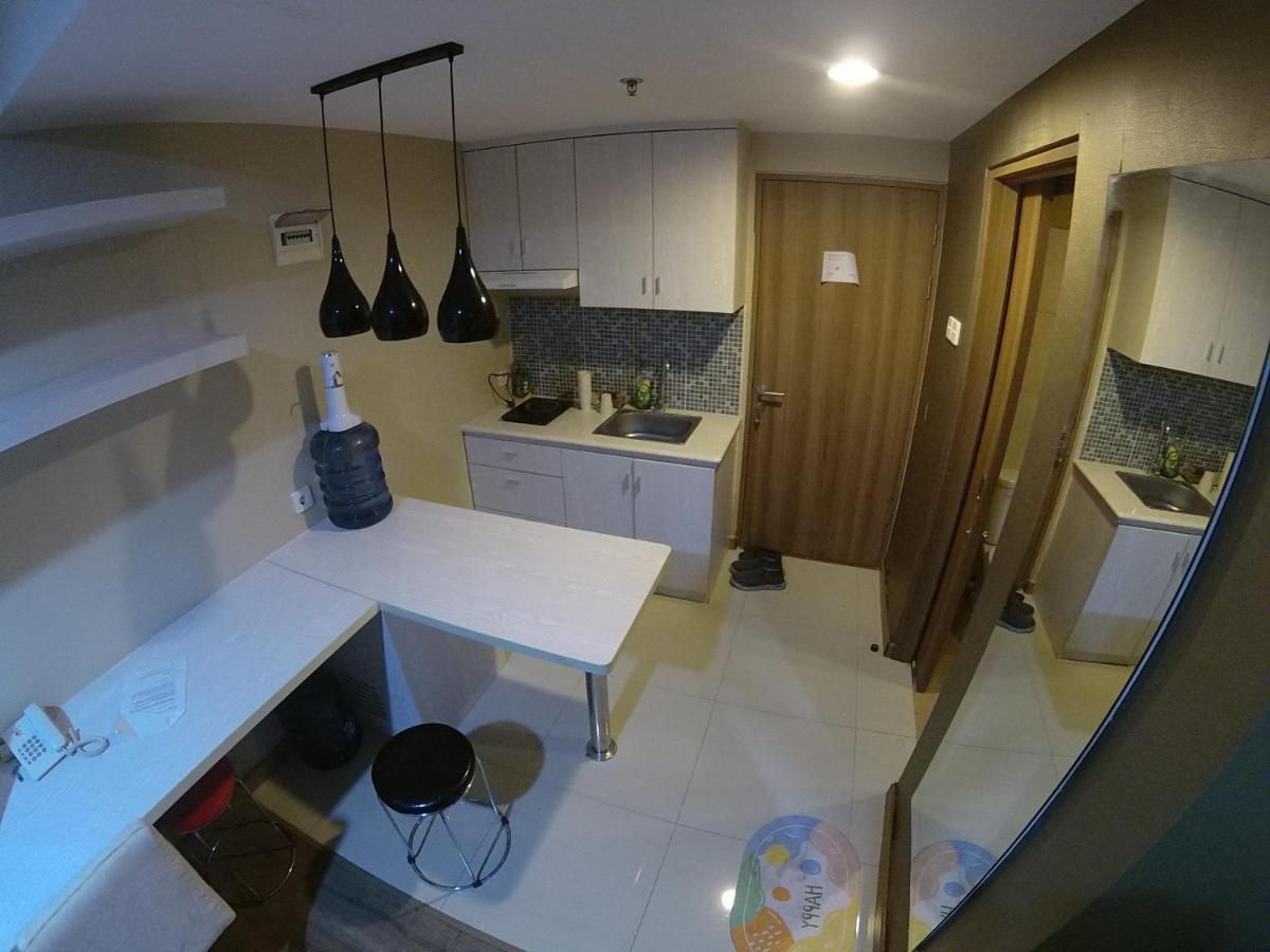Student Park 828 By We Stay Yogyakarta Exterior photo
